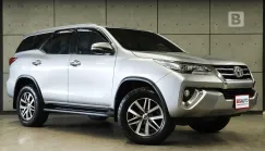 2016 Toyota FORTUNER 2.8 V 4WD SUV AT ไมล์แท้ MODEL MINORCHANGE B7332