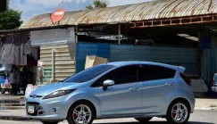 2014 Ford Fiesta 1.5 รถเก๋ง 5 ประตู 