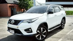 2020 TOYOTA FORTUNER 2.8 TRD SPORTIVO BLACK TOP 4WD  