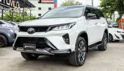 2023 Toyota Fortuner 2.4 Legender รถสวยสภาพพร้อมใช้งาน ไม่แตกต่างจากป้ายแดงเลย 