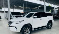 TOYOTA FORTUNER 2.4 V ปี 2020 รถสวย มือแรกออกห้าง สภาพพร้อมใช้ ไมล์น้อย 7 หมื่นโล รับประกันตัวถังสวย