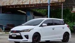 2017 Toyota YARIS 1.2 E รถเก๋ง 5 ประตู