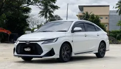 Toyota Yaris Ativ 1.2 Premium ปี 2022 พร้อมใช้งานทันที