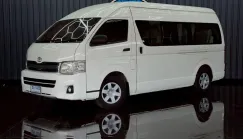 TOYOTA COMMUTER 3.0 MTX ปี 2013 จด 2014 สีขาว