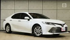 2021 Toyota CAMRY 2.0 G Sedan AT ไมล์เเท้ 8 หมื่น มี warranty ศูนย์ พร้อมสีขาวยอดนิยม B1877