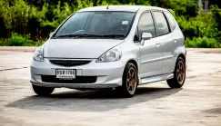 2005 Honda JAZZ 1.5 i-DSi รถเก๋ง 5 ประตู 
