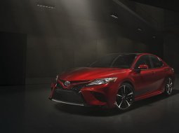 2018 Toyota Camry อเมริกันสเปก เปิดมิติใหม่ของการออกแบบ