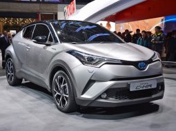 Toyota C-HR/Nissan March เข้าชิงรถยอดเยี่ยมแห่งยุโรป 2017