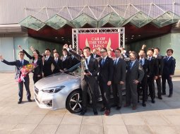 Subaru Impreza 2017 คว้ารางวัลอันทรงเกียรติ Japan Car of the Year  2016-2017 