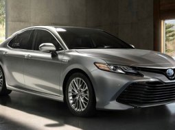 ใหม่ Toyota CAMRY Hybrid เปิดตัวในงานดีทรอยต์มอเตอร์โชว์ 2017