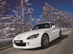 Honda S2000 โฉมใหม่ อาจมาพร้อมกับขุมพลังสุดร้อนแรง ที่ให้แรงบิดสูงสุดมากถึง 320 แรงม้า 