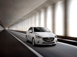 Mazda 2 ปี 2017 ใหม่ ใส่เต็มเทคโนโลยี ราคาเริ่ม 5.3 แสนบาท