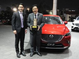 Mazda CX-3 คว้ารางวัลรถยอดเยี่ยม Thailand Car of The Year 2016