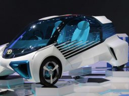 Toyota มอเตอร์ ประเทศไทย นำเสนอ Toyota FCV Plus Concept รถต้นแบบพลังงานทางเลือกแบบ Fuel-Cell ที่งาน MOTOR SHOW 2017