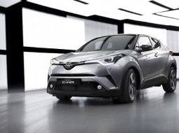 ไม่นานเกินรอ หลุดภาพ Toyota C-HR วิ่งบนถนนเมืองไทยแล้ว (มีคลิบ)