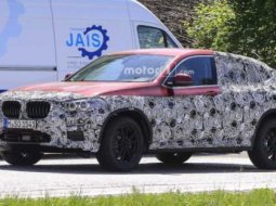 ชม All-New BMW X4 วิ่งทดสอบบนถนน