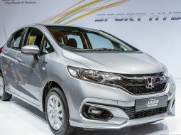 ชมภาพ Honda Jazz Minor Change เวอร์ชั่นมาเลเซีย พร้อมด้วยขุมพลังไฮบริด