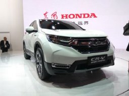 Honda CR-V Hybrid โชว์ตัวที่งาน Auto Shanghai 2017 ประเทศจีน