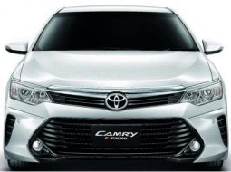 Toyota Camry 2.0G Extremo 2017 ใหม่ เริ่มวางจำหน่ายอย่างเป็นทางการแล้ว 