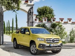 ทำไม Mercedes-Benz  ถึงใช้ชื่อรุ่นว่า 'X'-Class ไม่ใช้ตัวอักษร 3 ตัวเหมือนรุ่นอื่น?