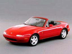 เตรียมตัว!! เมื่อตำนาน Mazda MX-5 รุ่นแรก กลับมาผลิตอะไหล่ใหม่ขายอีกครั้ง 