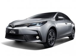 Toyota Corolla Altis 1.8V ภายนอกสวยงาม ภายในกว้างขวางสบายกว่าที่เคย