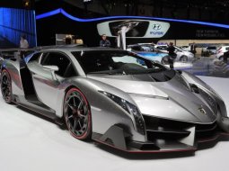 ไม่ค่อยได้ใช้ เลยเอาขาย!! Lamborghini Veneno รุ่นหายาก 