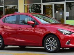 เปรียบเทียบ Mazda 2 2017 รุ่น Sport High Plus และ รุ่น XD High Plus L 