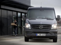 เผยโฉม Mercedes-Benz Sprinter แวนพรีเมียมพัฒนาด้วยปรัชญา adVANce เชื่อมต่อถึงกันบนยุคอินเตอร์เน็ต