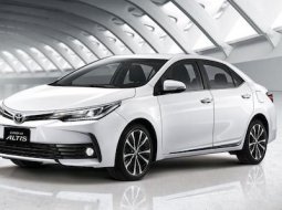 Toyota Corolla Altis 2018 เปิดตัวใหม่ 2 รุ่น บวกอ็อพชั่นใหม่ราคาเริ่มต้น 9.59 แสนบาท