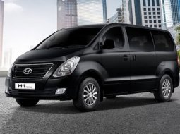 รถตู้จอมอึด HYUNDAI H1 TOURING รุ่นพิเศษสีใหม่ Timeless Black ผลิตแค่ 100 คันเท่านั้น