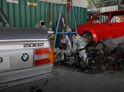 Touch Classic Garage อู่ที่คนขับ BMW คลาสสิกวางใจ