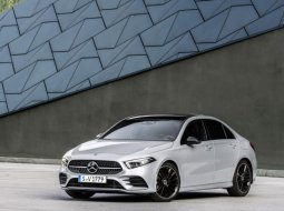 Mercedes-Benz A-Class Saloon 2018 เปิดราคาที่เมืองผู้ดี