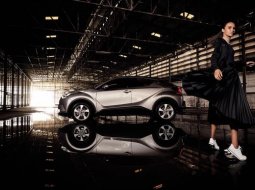 อย่างหล่อ !!  TOYOTA C-HR L ADIDAS ใหม่ กับชุดเเต่งพิเศษมีจำนวนจำกัดเพียง 1,200 ชุดเท่านั้น