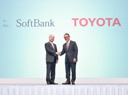 Toyota จับมือ SoftBank เปิดบริษัทให้บริการธุรกิจรถทรงกล่อง