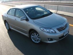 ไขข้อสงสัย.. ทำไม Toyota Altis 2008 1.8e ไม่ล็อคอัตโนมัติ?