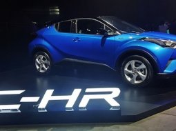 รถใหม่ Toyota C-HR คว้ารางวัลรถยอดเยี่ยม Thailand Car Of The Year 2018 