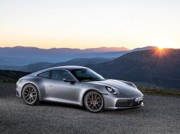 Porsche 911 ใหม่เปิดตัวแล้ว ! กับเจ็นที่ 8 แห่งมนตรา “เจ้าชายกบ” ที่อัดแน่นด้วยเทคโนโลยี 