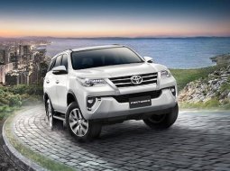 Fortuner 2.4v 2w กับ 2.4v 4w เลือกรุ่นไหนดี???