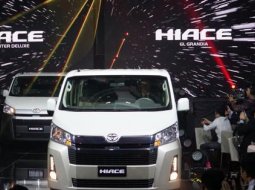 All-New Toyota Hiace และ Commuter ตู้ยอดนิยมที่คนไทยคุ้นเคย เปิดตัวโฉมใหม่แล้วที่ฟิลิปปินส์