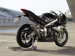 Triumph เปิดตัว Daytona Moto2 765 Limited Edition แสนเสน่ห์