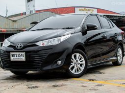 ขายรถ ยาริสมือสอง 2017 Toyota Yaris Ativ 1.2 E  ฟรีดาวน์ ฟรีส่งรถถึงบ้านทั่วไทย