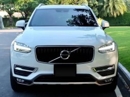 2018 Volvo XC90 2.0 D5 Momentum 4WD SUV รถบ้านมือเดียว