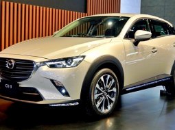 Mazda CX-3 ปี 2022 สีใหม่ แพลตทินั่ม ควอตซ์ คันจริงโดดเด่นมาก