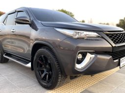2019 Toyota Fortuner 2.4 V 4WD SUV ถูกสุดๆ
