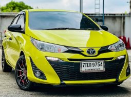 2018 Toyota Yaris Ativ 1.2 J รถเก๋ง 5 ประตู 