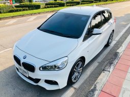 2017 BMW 218i 1.5 Active Tourer ออกรถฟรี