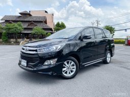2017 Toyota Innova 2.8 Crysta G SUV ดาวน์ 0%