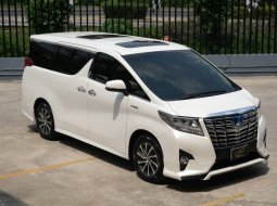 2017 Toyota ALPHARD 2.5 Hybrid E-Four 4WD  รถบ้านมือเดียว