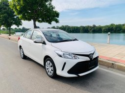 2019 Toyota VIOS 1.5 Entry รถเก๋ง 4 ประตู ฟรีดาวน์